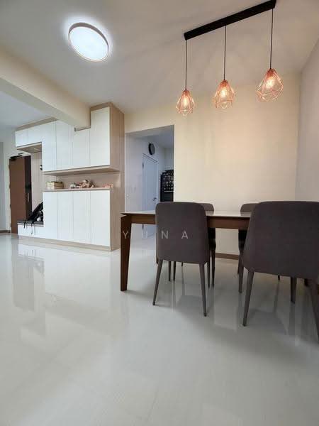 228B Punggol Field, 228B Punggol Field, Hougang / Punggol / Sengkang, 3 Bedrooms, 1,001 sqft, HDB Flat For Sale, by Yuna Lim, 500260349 - Dining Room - PropertyGuru.com.sg