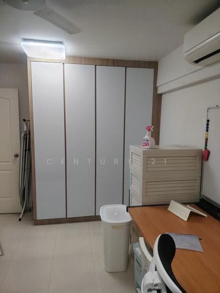 87 Commonwealth Close, 87 Commonwealth Close, Alexandra / Commonwealth, 2 Bedrooms, 624 sqft, HDB Flat For Rent, by RON SEOW, 500260355 - PropertyGuru.com.sg