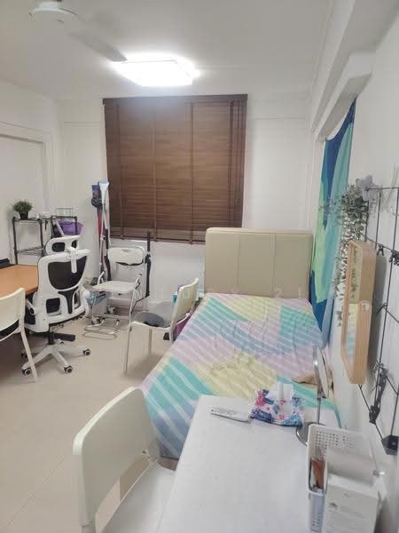 87 Commonwealth Close, 87 Commonwealth Close, Alexandra / Commonwealth, 2 Bedrooms, 624 sqft, HDB Flat For Rent, by RON SEOW, 500260355 - Bedroom - PropertyGuru.com.sg