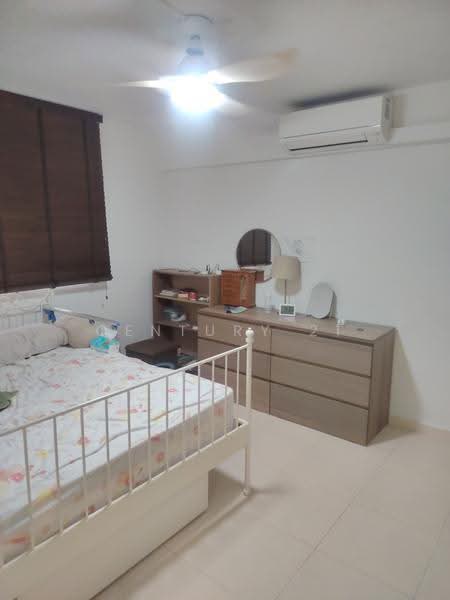 87 Commonwealth Close, 87 Commonwealth Close, Alexandra / Commonwealth, 2 Bedrooms, 624 sqft, HDB Flat For Rent, by RON SEOW, 500260355 - Bedroom - PropertyGuru.com.sg