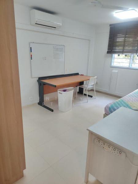 87 Commonwealth Close, 87 Commonwealth Close, Alexandra / Commonwealth, 2 Bedrooms, 624 sqft, HDB Flat For Rent, by RON SEOW, 500260355 - Bedroom - PropertyGuru.com.sg