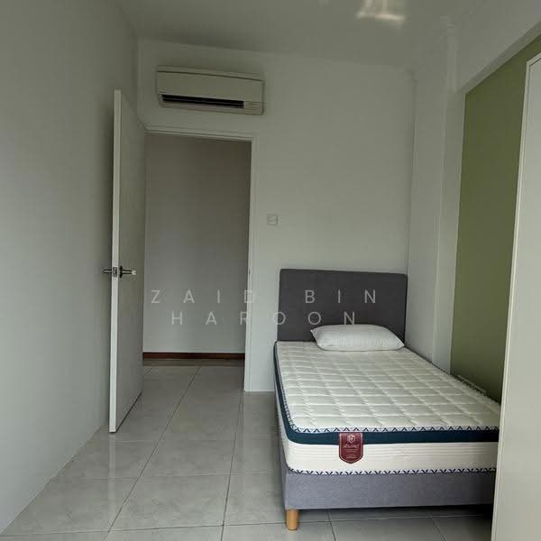 Elias Green, Pasir Ris / Tampines, Room Rental, 350 sqft, Condominium For Rent, by Zaid Bin Haroon, 500260366 - Bedroom - PropertyGuru.com.sg