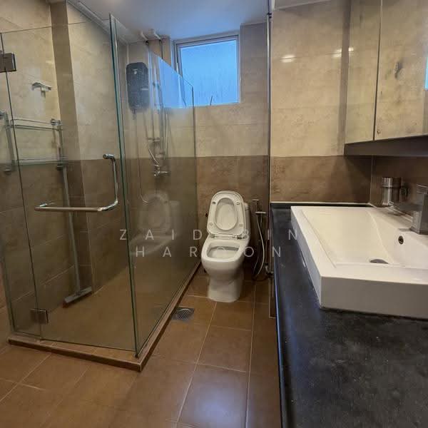 Elias Green, Pasir Ris / Tampines, Room Rental, 350 sqft, Condominium For Rent, by Zaid Bin Haroon, 500260366 - Bathroom - PropertyGuru.com.sg