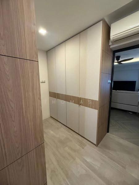 672B Klang Lane, 672B Klang Lane, Farrer Park / Serangoon Rd, 3 Bedrooms, 1,130 sqft, HDB Flat For Sale, by Thomas Lim, 500260373 - Walk-in Wardrobe - PropertyGuru.com.sg