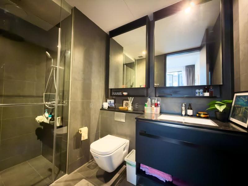 Park Colonial, 6 Woodleigh Lane, Macpherson / Potong Pasir, 2 Bedrooms, 678 sqft, Condominium For Sale, by Rayden Tan, 500260395 - Bathroom - PropertyGuru.com.sg