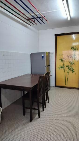 611 Ang Mo Kio Avenue 5, 611 Ang Mo Kio Avenue 5, Ang Mo Kio / Bishan / Thomson, 2 Bedrooms, 871 sqft, HDB Flat For Rent, by Michael Ong, 500260399 - PropertyGuru.com.sg