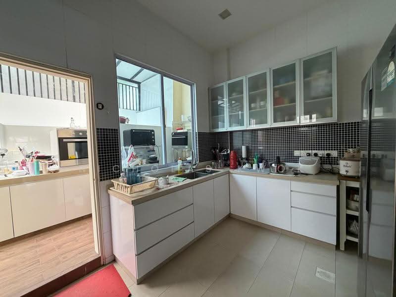 Sembawang Hills Drive, Ang Mo Kio / Bishan / Thomson, 6 Bedrooms, 4,600 sqft, Corner Terrace For Sale, by Nicholas Kwok, 500260405 - Kitchen - PropertyGuru.com.sg