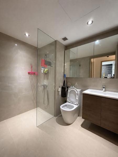 Treasure at Tampines, 49 Tampines Lane, Pasir Ris / Tampines, 2 Bedrooms, 678 sqft, Condominium For Sale, by Amanda Davina Ang, 500260417 - Bathroom - PropertyGuru.com.sg