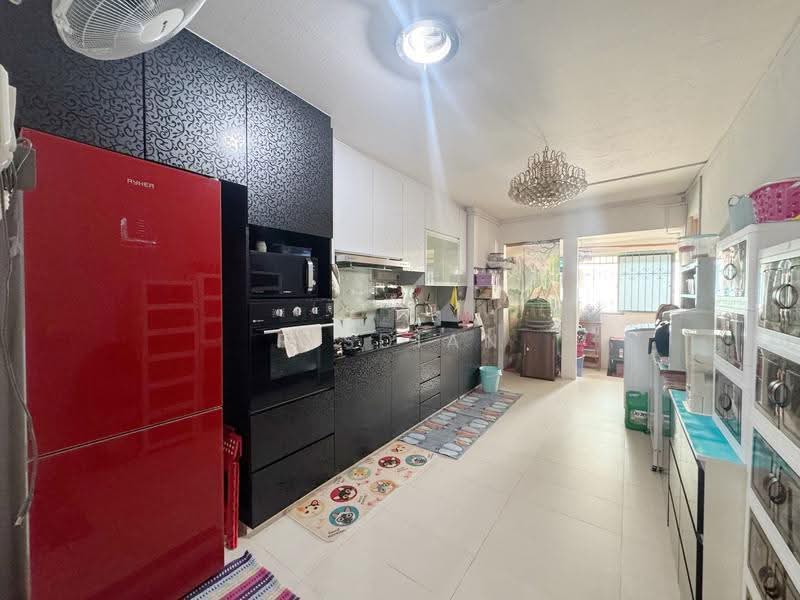 234 Bukit Batok East Avenue 5, 234 Bukit Batok East Avenue 5, Dairy Farm / Bukit Panjang / Choa Chu Kang, 2 Bedrooms, 786 sqft, HDB Flat For Sale, by Risdian Isbintara, 500260430 - Kitchen - PropertyGuru.com.sg