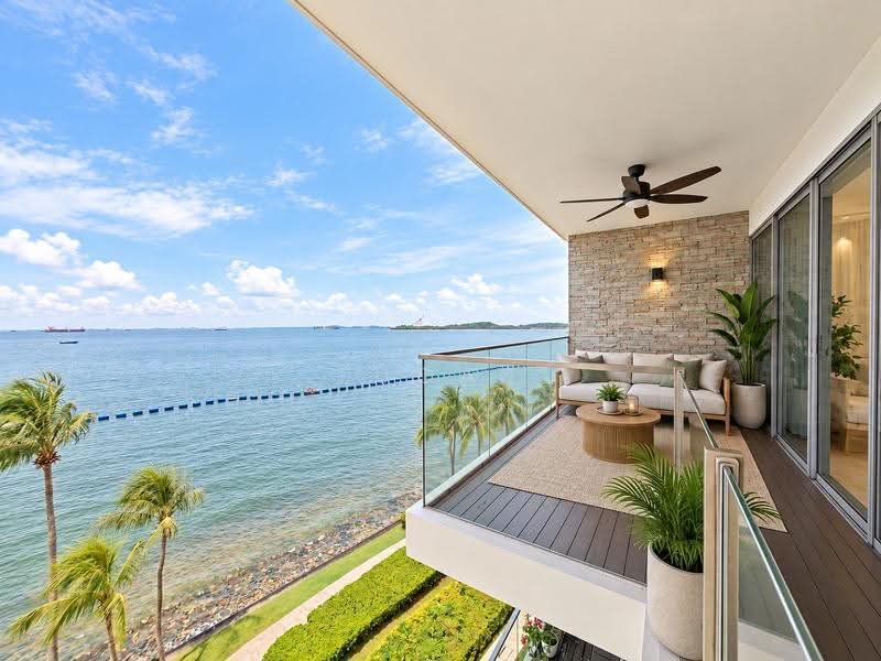 The Azure, 201 Ocean Drive, Harbourfront / Telok Blangah, 3 Bedrooms, 1,711 sqft, Condominium For Rent, by Lucas Leow, 500260438 - Balcony - PropertyGuru.com.sg