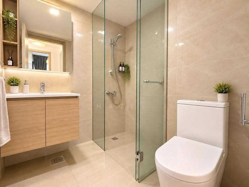 Treasure at Tampines, 39 Tampines Lane, Pasir Ris / Tampines, 2 Bedrooms, 678 sqft, Condominium For Sale, by Hazel Lim, 500260440 - Bathroom - PropertyGuru.com.sg