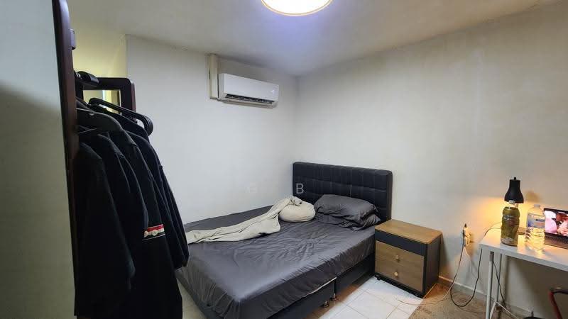 Sunny Grove, 5A Lorong 37 Geylang, Eunos / Geylang / Paya Lebar, 3 Bedrooms, 1,033 sqft, Condominium For Sale, by G B Sze, 500260446 - Bedroom - PropertyGuru.com.sg