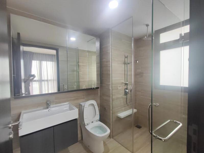 North Park Residences, 25 Yishun Central 1, Sembawang / Yishun, 2 Bedrooms, 700 sqft, Condominium For Rent, by Ryan Low, 500260458 - Bathroom - PropertyGuru.com.sg