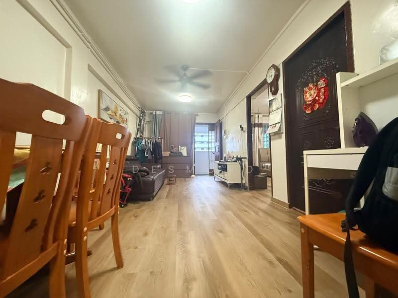 73 Geylang Bahru, 73 Geylang Bahru, Balestier / Toa Payoh, 2 Bedrooms, 635 sqft, HDB Flat For Sale, by Desmond Mok, 500260459 - Living Room - PropertyGuru.com.sg