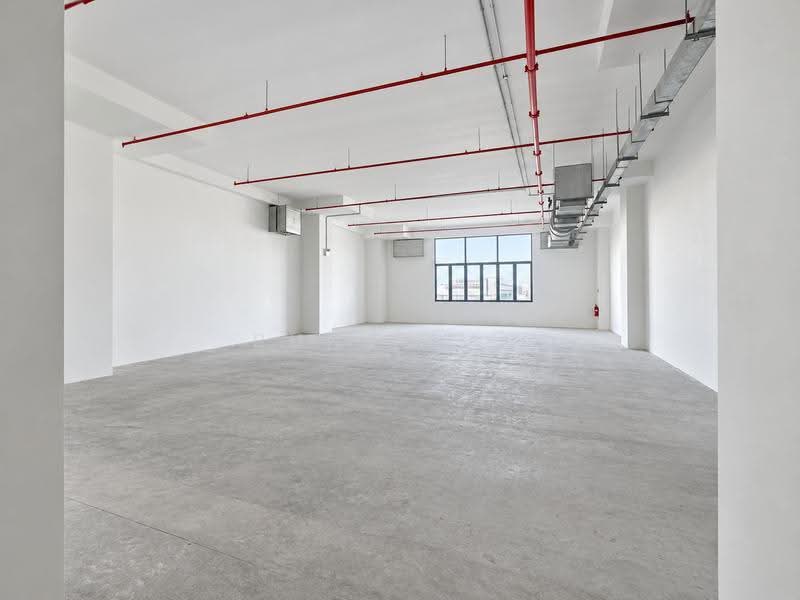 LHN Food Chain, 55 Tuas South Avenue 1, Boon Lay / Jurong / Tuas, 2,476 sqft, Factory / Workshop (B2) For Rent, by Bunz Bao, 500260488 - Interior - CommercialGuru.com.sg