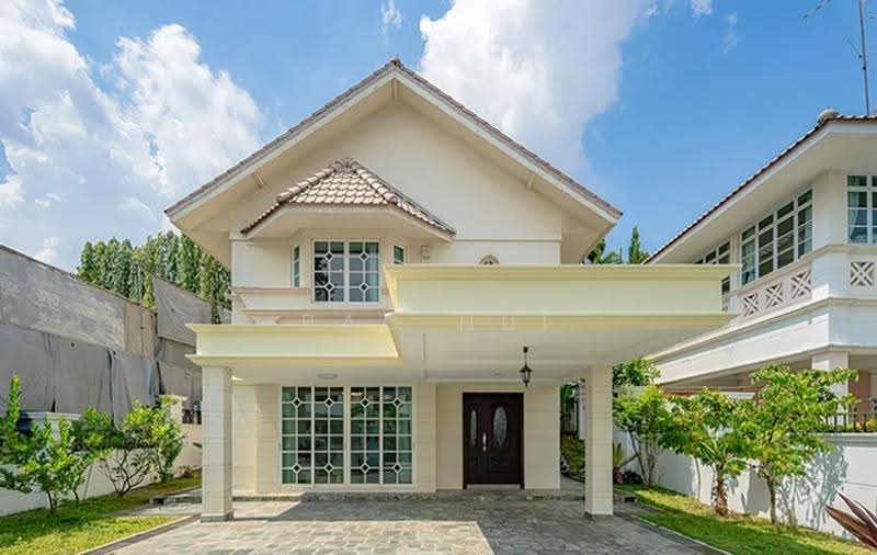 Gentle Villas, 74 Gentle Drive, Newton / Novena, 5 Bedrooms, 2,900 sqft, Detached House For Sale, by Bao Hui Ng, 500260491 - PropertyGuru.com.sg