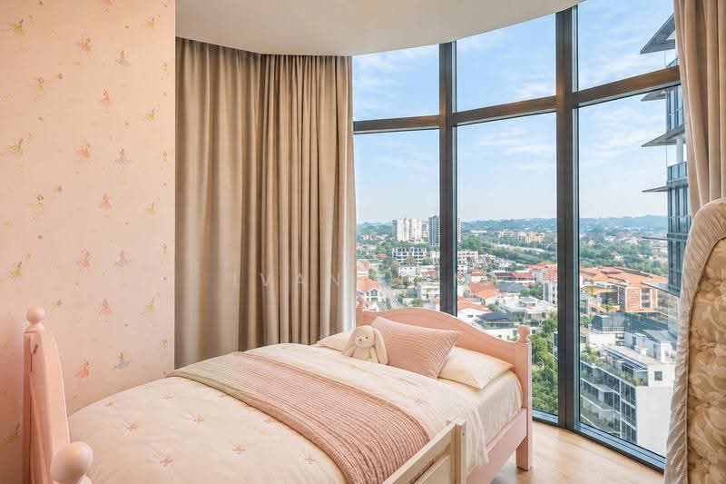 Robin Suites, 25 Robin Road, Tanglin / Holland / Bukit Timah, 4 Bedrooms, 1,001 sqft, Apartment For Sale, by Ivan Lam, 500260500 - Bedroom - PropertyGuru.com.sg