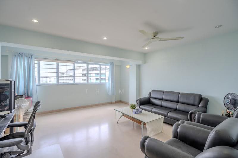 125 Tampines Street 11, 125 Tampines Street 11, Pasir Ris / Tampines, 3 Bedrooms, 1,690 sqft, HDB Flat For Sale, by Thomas Lim, 500260506 - Living Room - PropertyGuru.com.sg