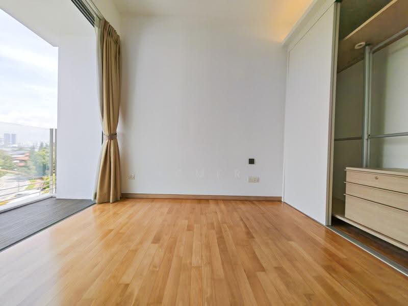 3BR Sea Facing at Sentosa with private lift, Harbourfront / Telok Blangah, 3 Bedrooms, 1,711 sqft, Apartment For Rent, by Homer Lau, 500260517 - Balcony - PropertyGuru.com.sg