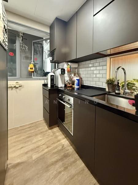 A Treasure Trove, 74 Punggol Walk, Hougang / Punggol / Sengkang, 2 Bedrooms, 775 sqft, Condominium For Sale, by KangLing Beh, 500260543 - PropertyGuru.com.sg