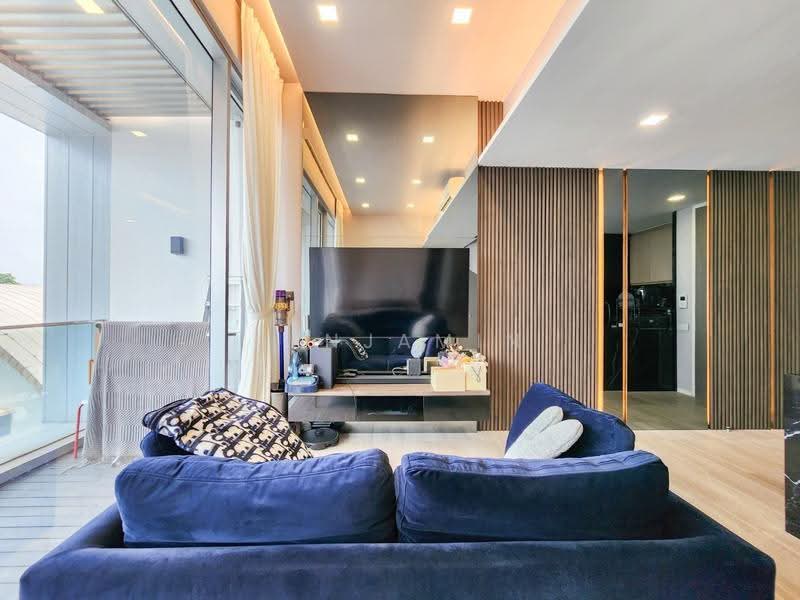 Seletar Park Residence, 21 Seletar Road, Seletar / Yio Chu Kang, 2 Bedrooms, 1,507 sqft, Condominium For Sale, by Benjamin Lim, 500260548 - Living Room - PropertyGuru.com.sg