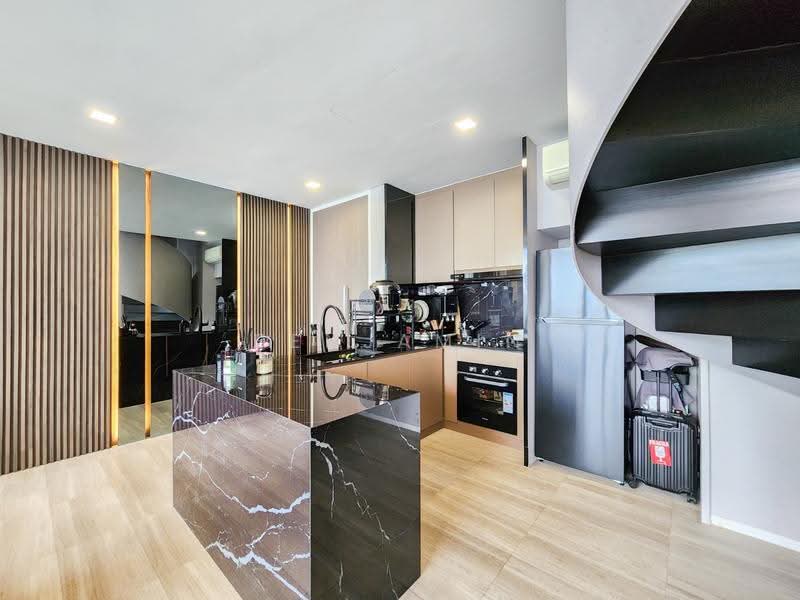 Seletar Park Residence, 21 Seletar Road, Seletar / Yio Chu Kang, 2 Bedrooms, 1,507 sqft, Condominium For Sale, by Benjamin Lim, 500260548 - Kitchen - PropertyGuru.com.sg