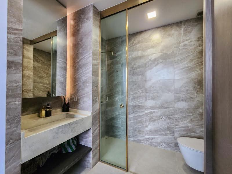Seletar Park Residence, 21 Seletar Road, Seletar / Yio Chu Kang, 2 Bedrooms, 1,507 sqft, Condominium For Sale, by Benjamin Lim, 500260548 - Bathroom - PropertyGuru.com.sg