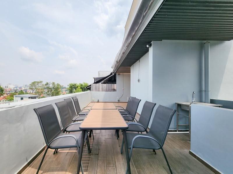 Seletar Park Residence, 21 Seletar Road, Seletar / Yio Chu Kang, 2 Bedrooms, 1,507 sqft, Condominium For Sale, by Benjamin Lim, 500260548 - Balcony - PropertyGuru.com.sg