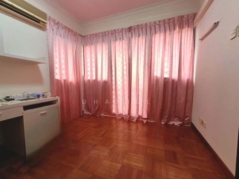 3-storey Semi-D @ Jalan Eunos, 27 Jalan Rimau, Eunos / Geylang / Paya Lebar, 5 Bedrooms, 4,100 sqft, Semi-Detached House For Rent, by Dhaniel A Wong, 500260551 - PropertyGuru.com.sg