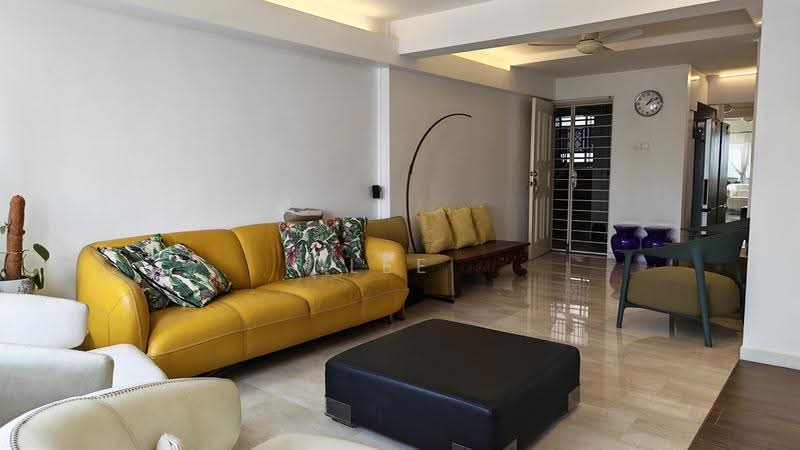 161 Mei Ling Street, 161 Mei Ling Street, Alexandra / Commonwealth, 2 Bedrooms, 775 sqft, HDB Flat For Sale, by Lee Kim Buk, 500260562 - Living Room - PropertyGuru.com.sg