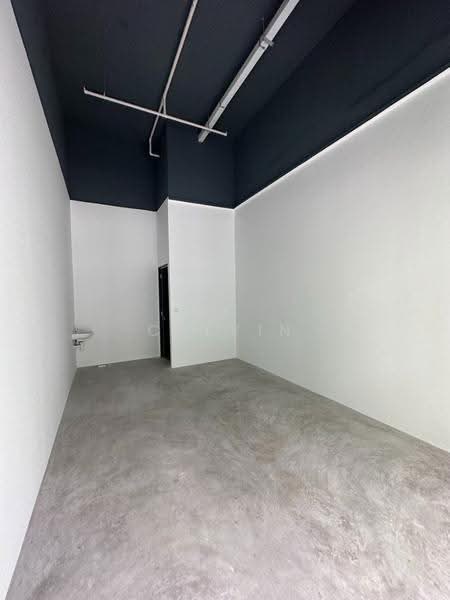 D8, Ground Floor F&B unit, Wide Frontage, Road Facing, Attached Toilets, High Ceiling, Restaurants, Serangoon Road, Kitchener Road, Petain Road, Farrer Park / Serangoon Rd, 850 sqft, Food & Beverage For Rent, by Calvin Choh, 500260564 - Interior - CommercialGuru.com.sg