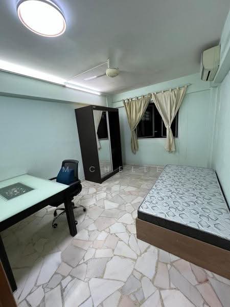 102 Ang Mo Kio Avenue 3, 102 Ang Mo Kio Avenue 3, Ang Mo Kio / Bishan / Thomson, Room Rental, 200 sqft, HDB Flat For Rent, by Michelle Lee, 500260580 - Bedroom - PropertyGuru.com.sg