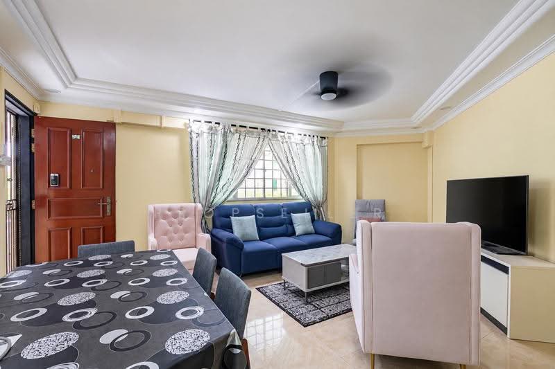 709 Bedok Reservoir Road, 709 Bedok Reservoir Road, Bedok / Upper East Coast, 3 Bedrooms, 1,012 sqft, HDB Flat For Sale, by Aileen Chew, 500260606 - Living Room - PropertyGuru.com.sg