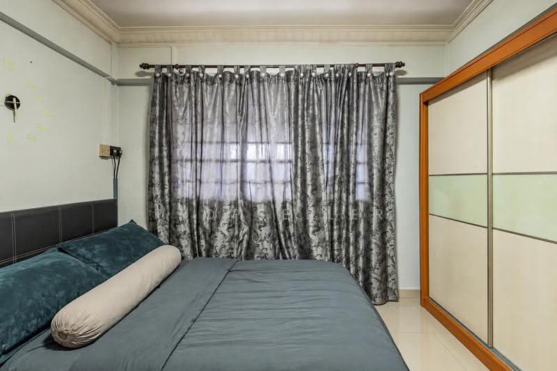 709 Bedok Reservoir Road, 709 Bedok Reservoir Road, Bedok / Upper East Coast, 3 Bedrooms, 1,012 sqft, HDB Flat For Sale, by Aileen Chew, 500260606 - Bedroom - PropertyGuru.com.sg