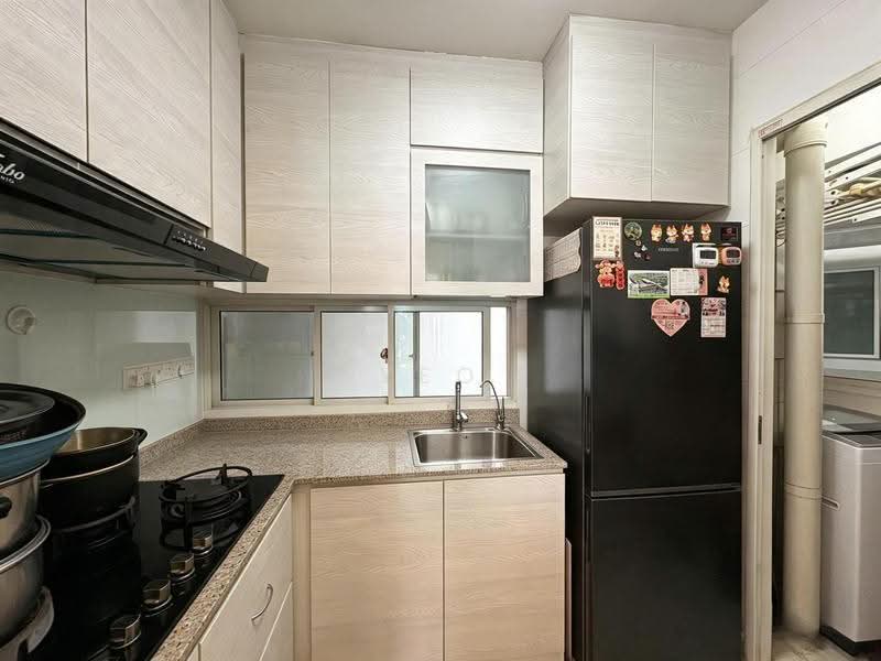 588C Ang Mo Kio Street 52, 588C Ang Mo Kio Street 52, Ang Mo Kio / Bishan / Thomson, 3 Bedrooms, 968 sqft, HDB Flat For Sale, by Yeo Tong Boon, 500260608 - Kitchen - PropertyGuru.com.sg
