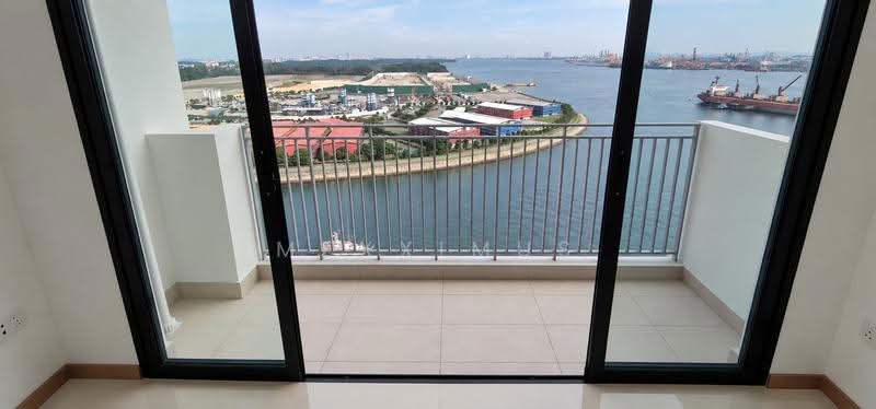 415A Northshore Drive, 415A Northshore Drive, Hougang / Punggol / Sengkang, 4 Bedrooms, 1,324 sqft, HDB Flat For Sale, by Mexximus Ow, 500260610 - Balcony - PropertyGuru.com.sg