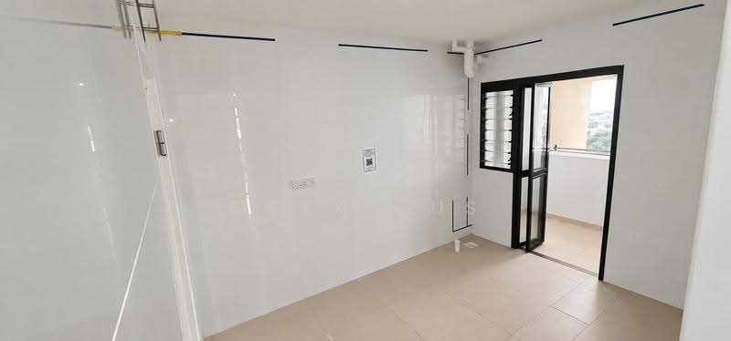 415A Northshore Drive, 415A Northshore Drive, Hougang / Punggol / Sengkang, 4 Bedrooms, 1,324 sqft, HDB Flat For Sale, by Mexximus Ow, 500260610 - Balcony - PropertyGuru.com.sg