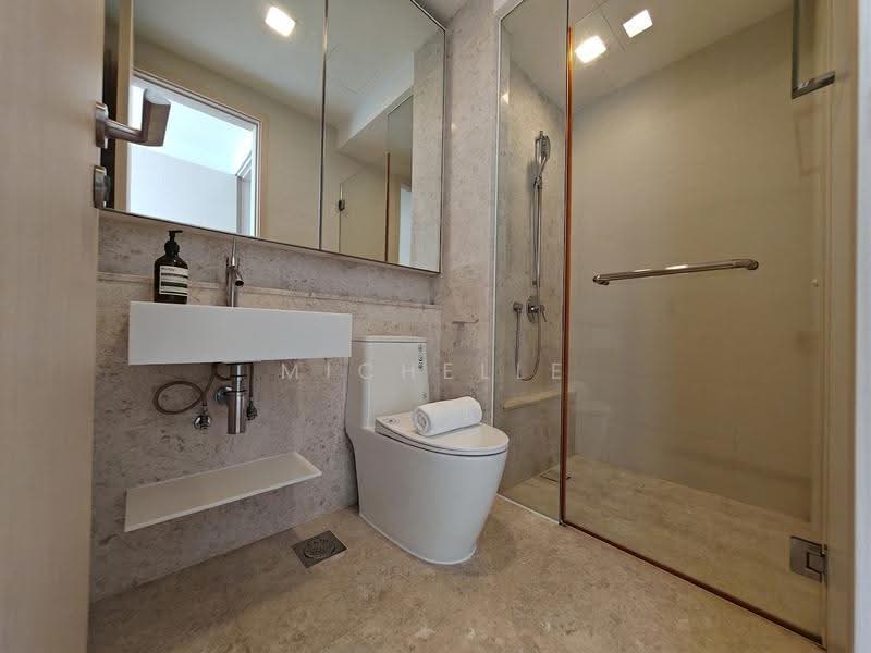 The Azure, 201 Ocean Drive, Harbourfront / Telok Blangah, 3 Bedrooms, 1,711 sqft, Condominium For Rent, by Michelle Tan, 500260613 - Bathroom - PropertyGuru.com.sg