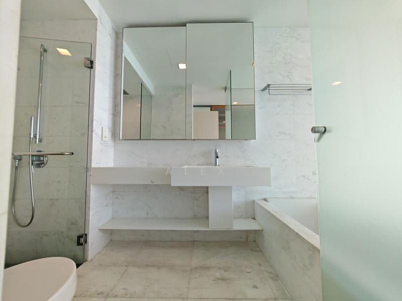 The Azure, 201 Ocean Drive, Harbourfront / Telok Blangah, 3 Bedrooms, 1,711 sqft, Condominium For Rent, by Alex Toh C W, 500260622 - Bathroom - PropertyGuru.com.sg