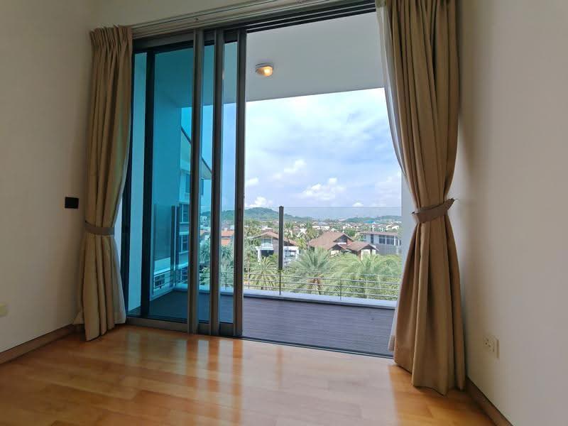 The Azure, 201 Ocean Drive, Harbourfront / Telok Blangah, 3 Bedrooms, 1,711 sqft, Condominium For Rent, by Gilad Coppersmith, 500260623 - Balcony - PropertyGuru.com.sg