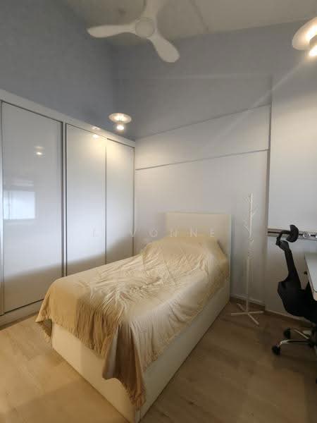 111 Hougang Avenue 1, 111 Hougang Avenue 1, Hougang / Punggol / Sengkang, 2 Bedrooms, 721 sqft, HDB Flat For Rent, by Lavonne Lim, 500260626 - Bedroom - PropertyGuru.com.sg