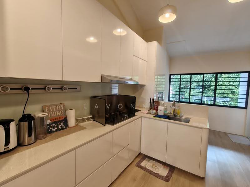 111 Hougang Avenue 1, 111 Hougang Avenue 1, Hougang / Punggol / Sengkang, 2 Bedrooms, 721 sqft, HDB Flat For Rent, by Lavonne Lim, 500260626 - Kitchen - PropertyGuru.com.sg