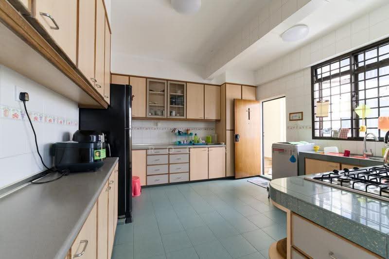 Boon Teck Towers, 41 Boon Teck Road, Balestier / Toa Payoh, Room Rental, 200 sqft, Condominium For Rent, by Roger Tay, 500260641 - Kitchen - PropertyGuru.com.sg