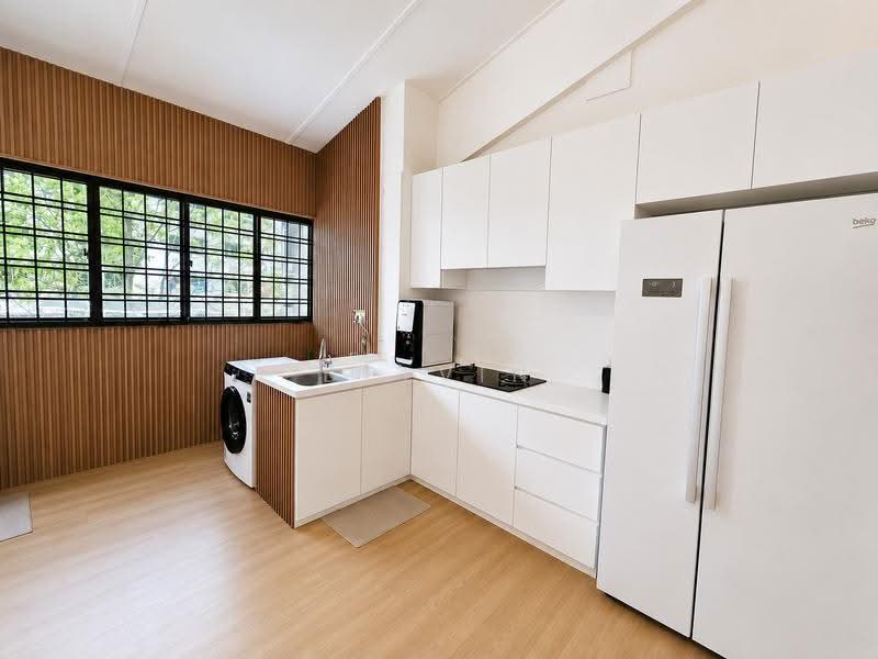 727 Ang Mo Kio Avenue 6, 727 Ang Mo Kio Avenue 6, Ang Mo Kio / Bishan / Thomson, 2 Bedrooms, 721 sqft, HDB Flat For Sale, by Delvin Ong, 500260643 - Kitchen - PropertyGuru.com.sg