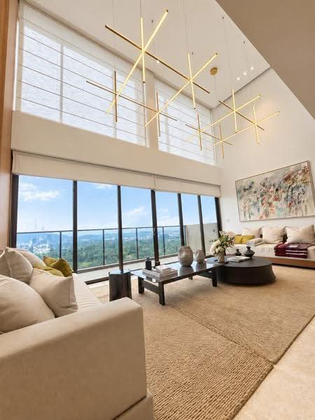 Pinetree Hill, 36 Pine Grove, Clementi Park / Upper Bukit Timah, 5 Bedrooms, 2,874 sqft, Condominium For Sale, by Perry Siow, 500260647 - Living Room - PropertyGuru.com.sg