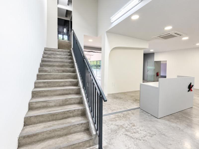 Carros Centre, 60 JALAN LAM HUAT, Admiralty / Woodlands, 8,052 sqft, Factory / Workshop (B2) For Rent, by Alvin Chiam, 500260669 - Interior - CommercialGuru.com.sg