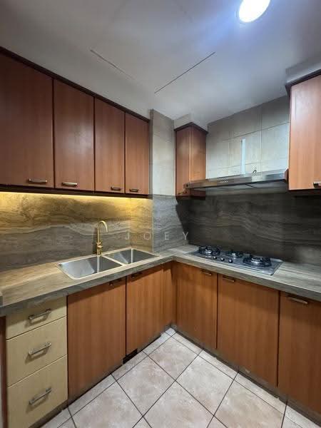Regent Grove, 50 Choa Chu Kang North 7, Dairy Farm / Bukit Panjang / Choa Chu Kang, 3 Bedrooms, 1,195 sqft, Condominium For Rent, by Joey Tan, 500260670 - Kitchen - PropertyGuru.com.sg