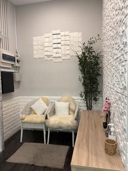 Midview City, 24 Sin Ming Lane, Ang Mo Kio / Bishan / Thomson, 1,496 sqft, Light Industrial (B1) For Sale, by Jane Liu Yan, 500260696 - Interior - CommercialGuru.com.sg