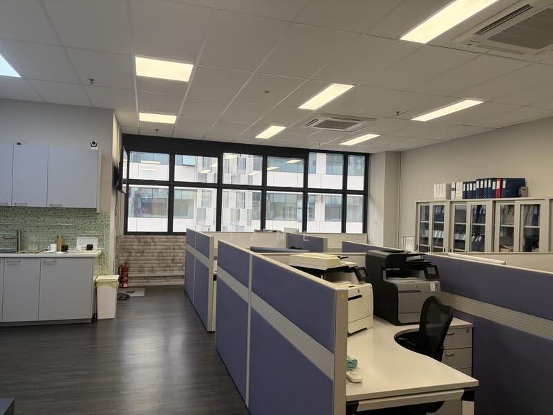 Midview City, 24 Sin Ming Lane, Ang Mo Kio / Bishan / Thomson, 1,496 sqft, Light Industrial (B1) For Sale, by Jane Liu Yan, 500260696 - Interior - CommercialGuru.com.sg
