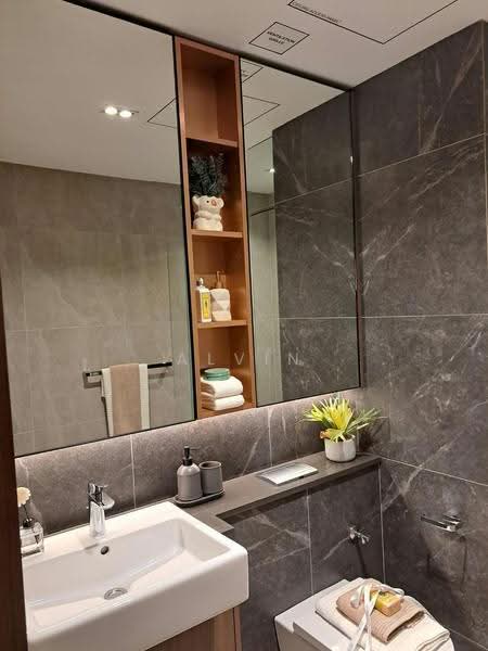 Hillock Green, 22-28 Lentor Central, Mandai / Upper Thomson, 2 Bedrooms, 657 sqft, Condominium For Sale, by Alvin Tyh, 500260719 - Bathroom - PropertyGuru.com.sg